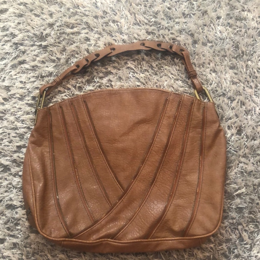 Jessica Simpson purse